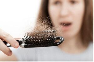 Đối phó với chứng rụng tóc khi điều trị ung thư