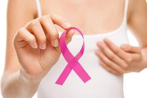 5 loại ung thư phổ biến nhất ở phụ nữ